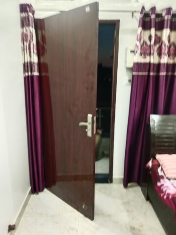 Bedroom in 1 BHK Builder Floor at Huda – for Rent