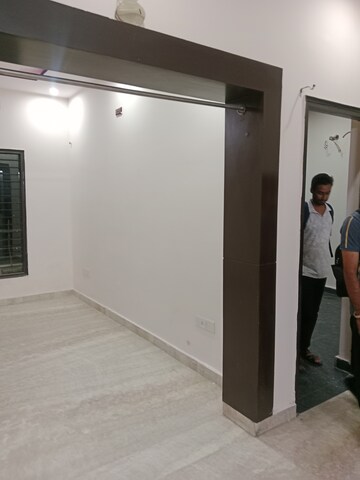 Room in 3 BHK Builder Floor at Ansals Sushant City – for Rent