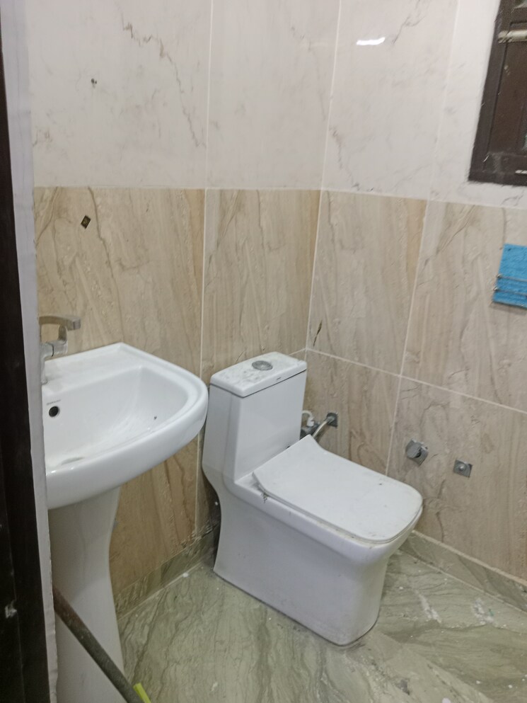 Bathroom, ansals sushant city 3 Bedroom 1805 Sq.Ft. Builder Floor In Ansals Sushant City Panipat 9188217
