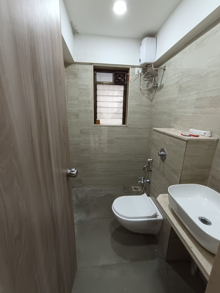 Bathroom, rajvi-ashtavinayak 2 Bedroom 678 Sq.Ft. Apartment In Andheri West Mumbai 9188230