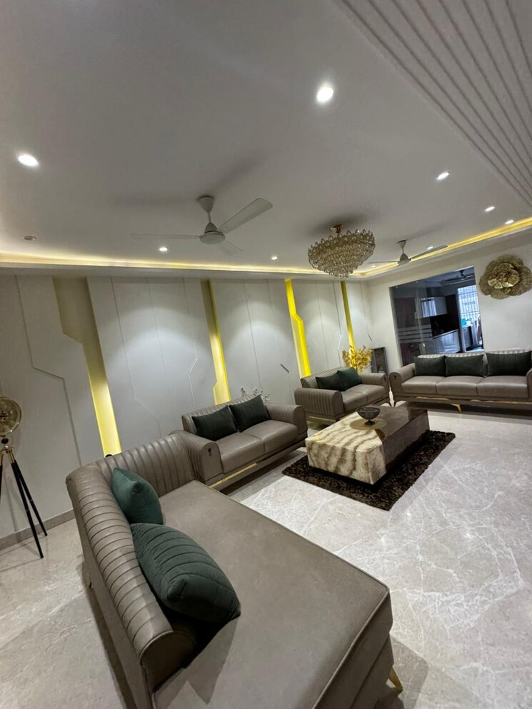 Living Room, navbharat-apartments 3 Bedroom 1450 Sq.Ft. Apartment In Paschim Vihar Delhi 9188242