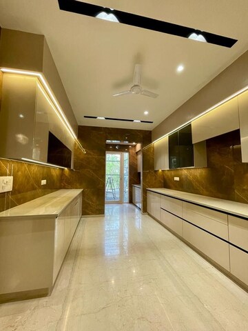 Kitchen in 3 BHK Builder Floor at Sector 56 – for Rent