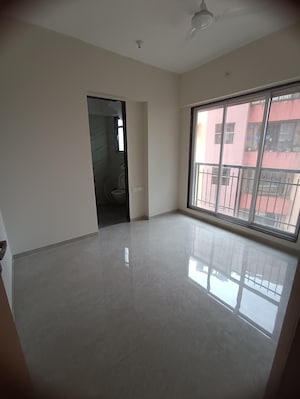 2 BHK Apartment For Sale in Parikh Perry Apartments, Malad West