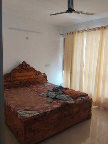 Bedroom in 2 BHK Apartment at BBD Green City Sun Breeze Apartments, Gomti Nagar – for Rent