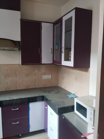 Kitchen in 3.5 BHK Apartment at BBD Green City Sun Breeze Apartments, Gomti Nagar – for Rent