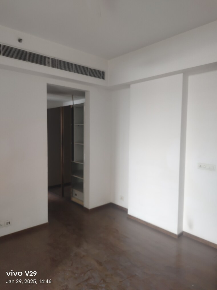 Room, m3m-golf-estate 4 Bedroom 4085 Sq.Ft. Apartment In Sector 65 Gurgaon 9188294