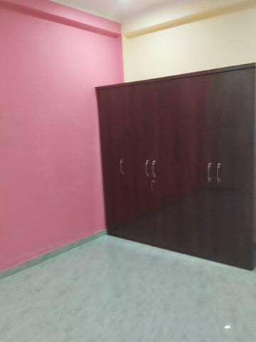 Room in 2 BHK Independent House at Gomti Nagar – for Rent