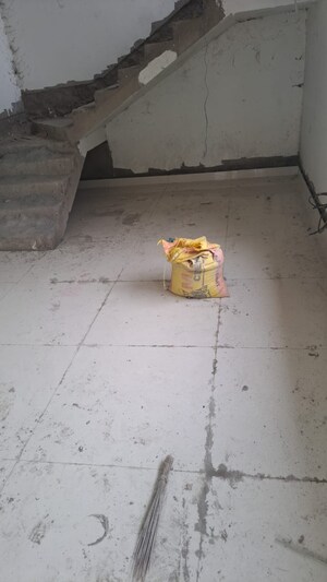 Parking in 3 BHK Villa at Rameshwar Banda – for Sale