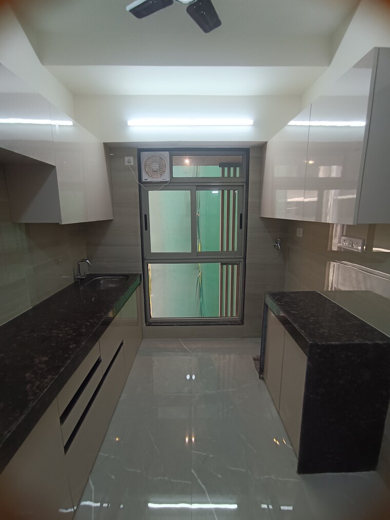 Kitchen, veena-smart-homes 1 Bedroom 560 Sq.Ft. Apartment In Kandivali West Mumbai 9188301