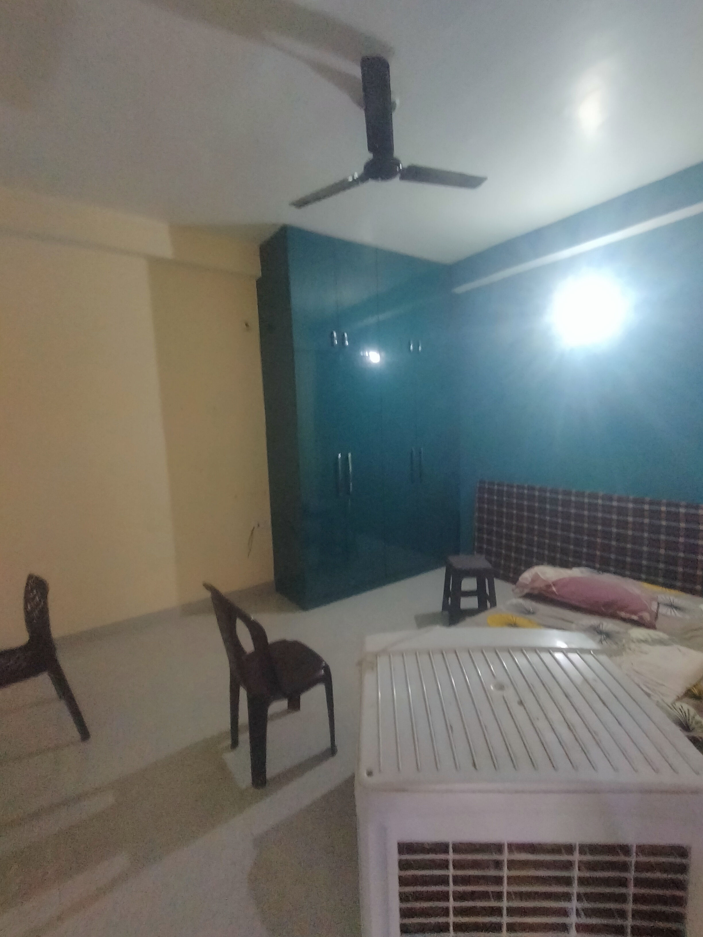1.5 BHK + Extra Room Villa For Rent in 1bhk Makan Cooler Singal 