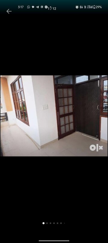 Room in 1.5 BHK Villa at Gomti Nagar – for Rent