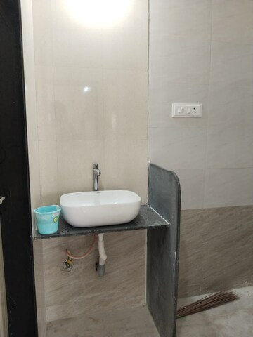Bathroom in 2 BHK Apartment at Shree Raj, Tingre Nagar – for Rent