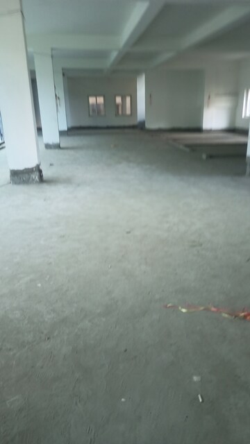 Parking in  Warehouse at Kristi Villa, Chinar Park – for Rent
