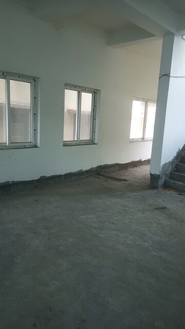 Room in  Warehouse at Kristi Villa, Chinar Park – for Rent