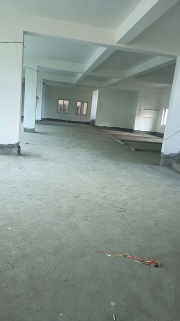 Parking in  Warehouse at Kristi Villa, Chinar Park – for Rent