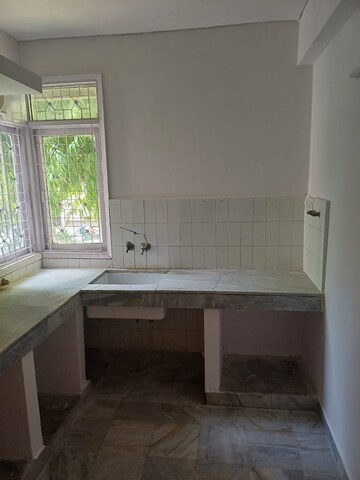 Kitchen in 2 BHK Apartment at Mayur Vihar Phase 1 – for Rent