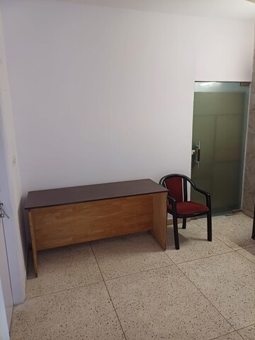 Bedroom in 2 BHK Apartment at Mayur Vihar Phase 1 – for Rent