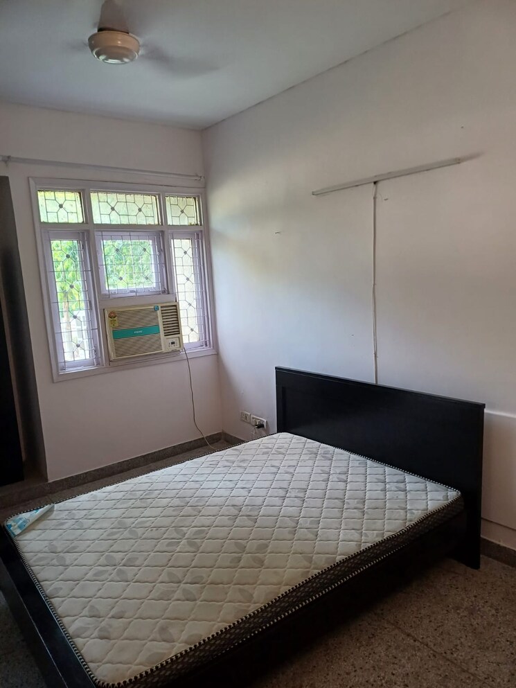 Bedroom, mayur vihar phase 1 2 Bedroom 900 Sq.Ft. Apartment In Mayur Vihar Phase 1 Delhi 9188422