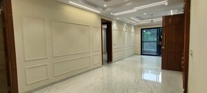 Room in 3 BHK Apartment at CS Roseate 63, Sector 63a – for Sale