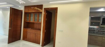 Room in 3 BHK Apartment at CS Roseate 63, Sector 63a – for Sale
