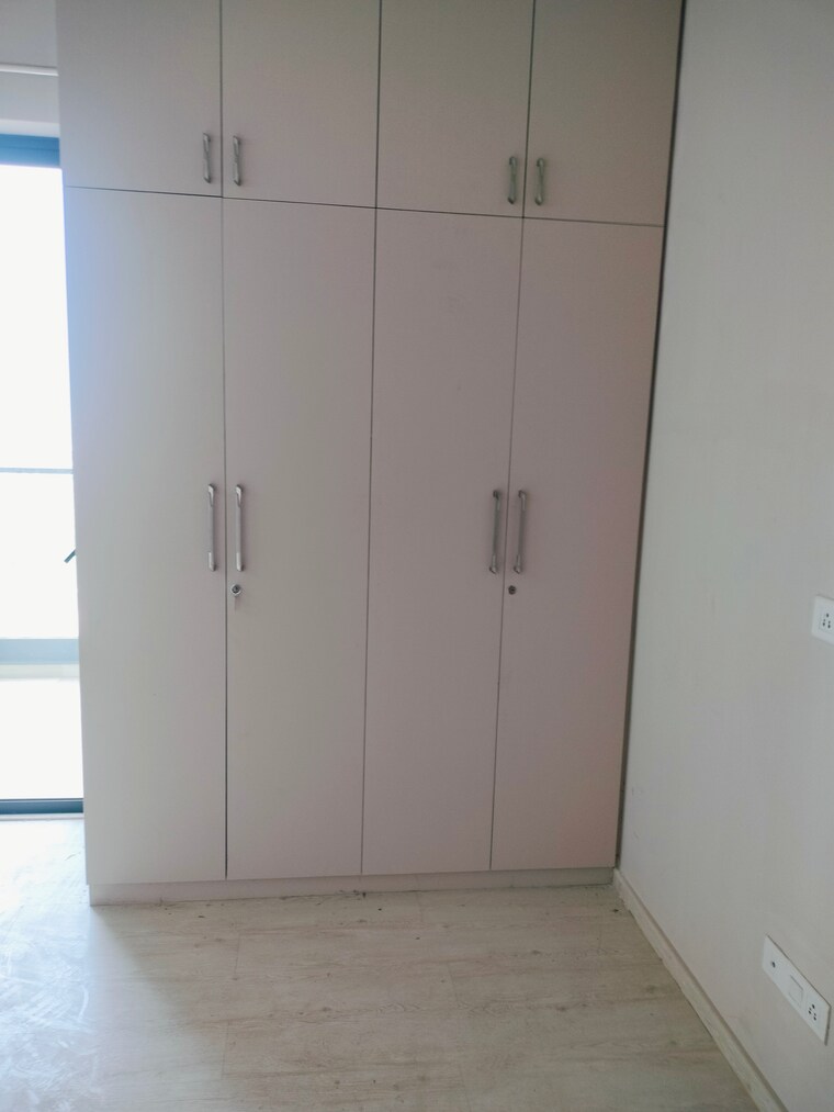 Room, m3m-sky-city 3 Bedroom 2054 Sq.Ft. Apartment In Sector 65 Gurgaon 9188438