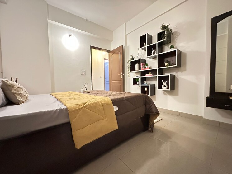 Living Room, gaur-city-mall 1 Bedroom 515 Sq.Ft. Apartment In Sector 4 Greater Noida Greater Noida 9188500