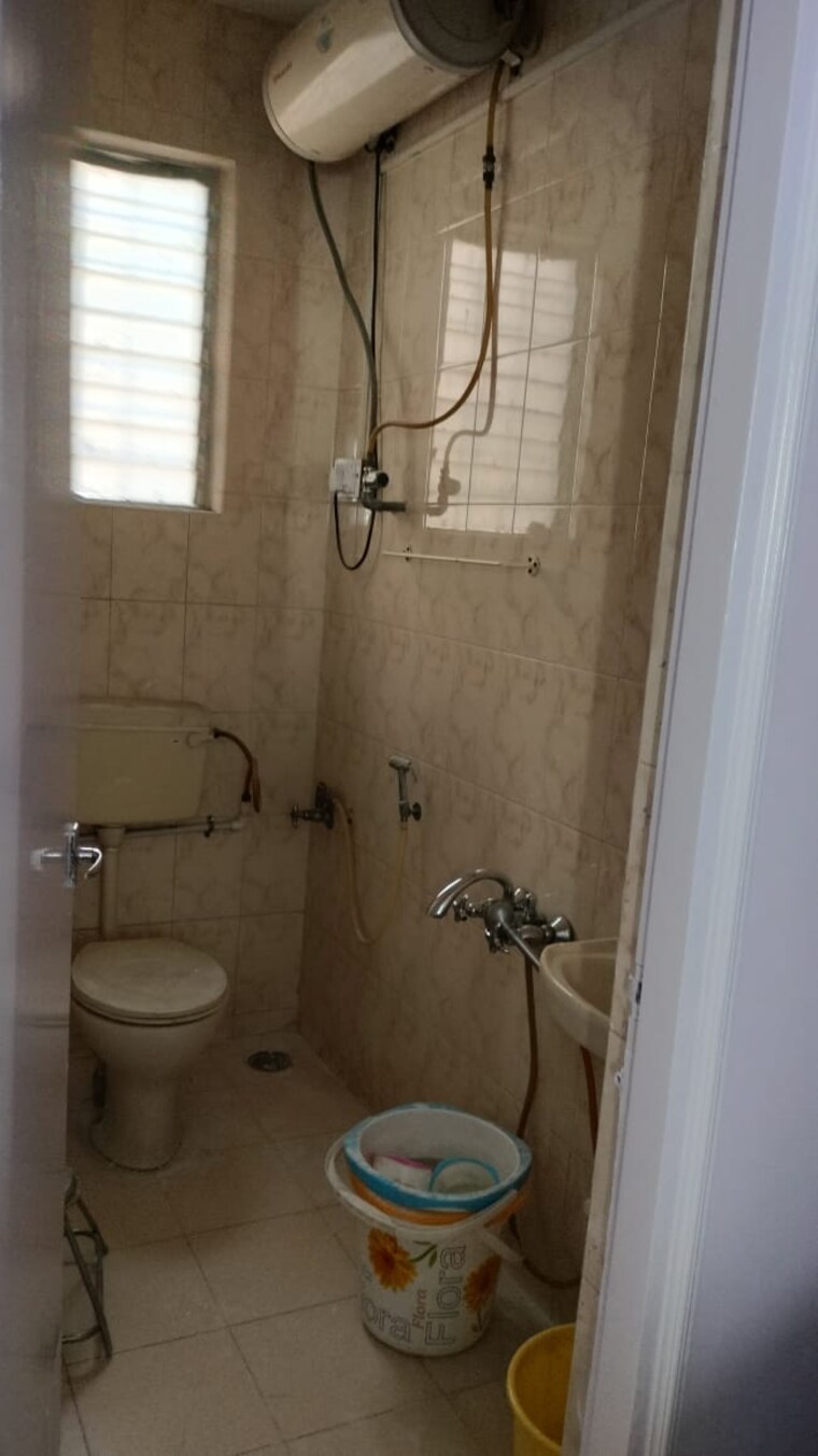 Bathroom, aditya-guruganesh-nagar-phase-i 2 Bedroom 1275 Sq.Ft. Apartment In Kothrud Pune 9188501