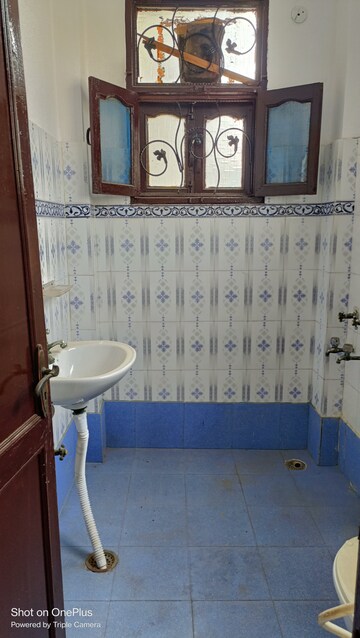 Bathroom in 3 BHK Builder Floor at Ashoka Enclave – for Rent