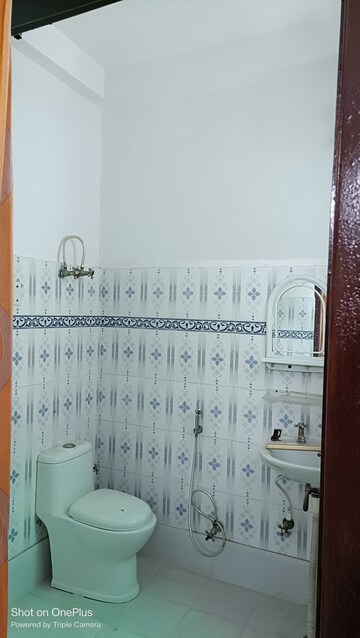 Bathroom in 3 BHK Builder Floor at Ashoka Enclave – for Rent