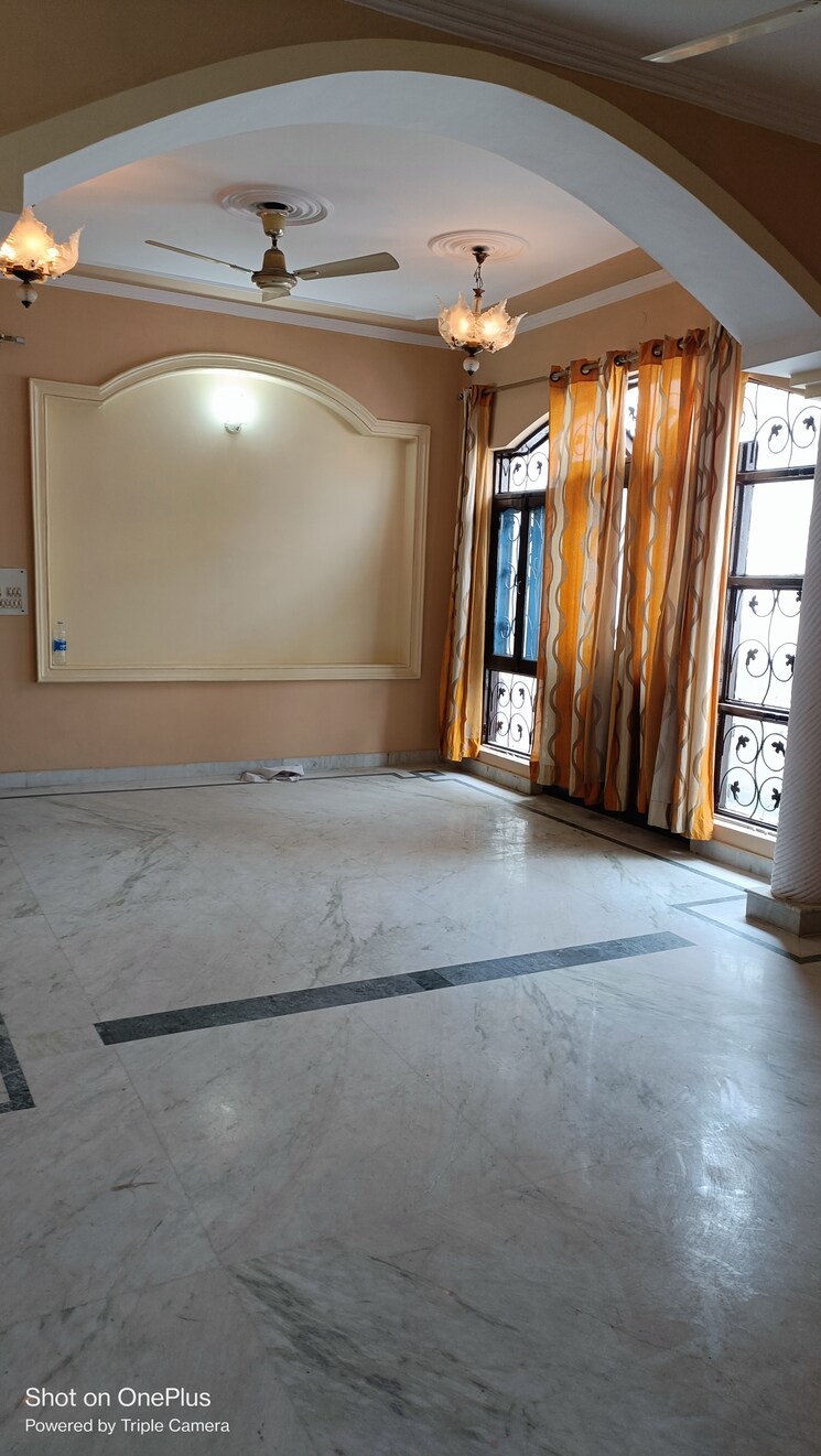 Room, ashoka enclave 3 Bedroom 1550 Sq.Ft. Builder Floor In Ashoka Enclave Faridabad 9188530