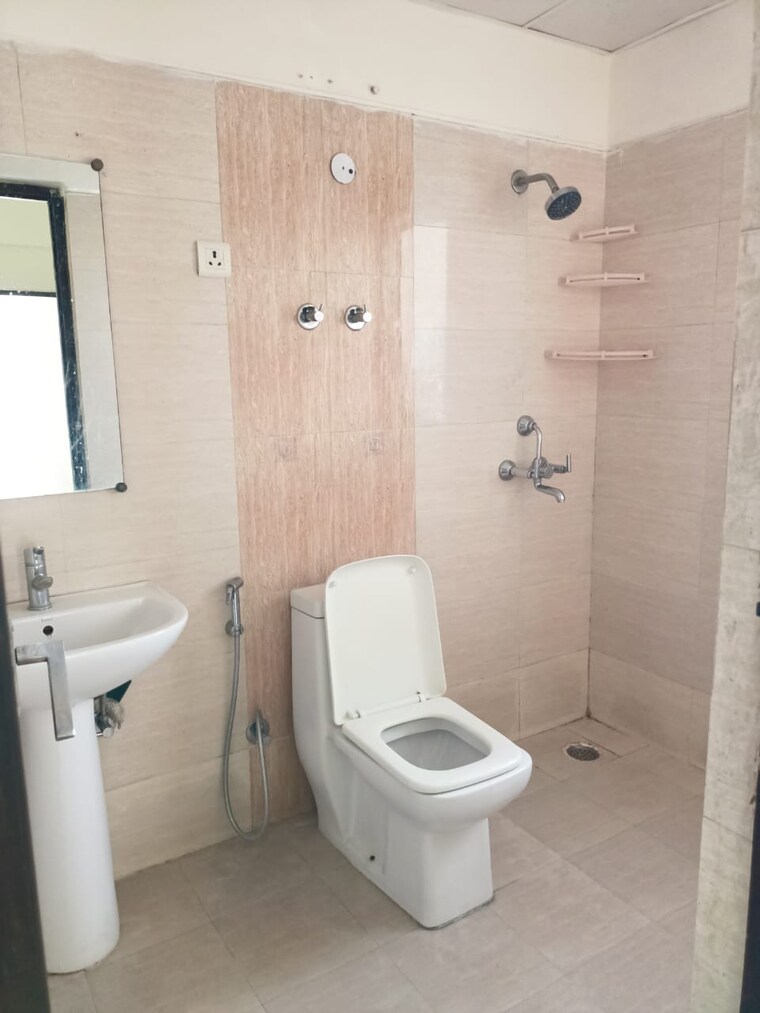 Bathroom, hawelia-valencia-homes 3 Bedroom 1400 Sq.Ft. Apartment In Sector 1 Greater Noida Greater Noida 9188541