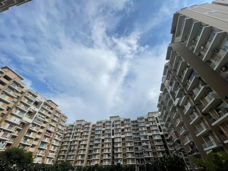 Exterior View, signature-global-park 2 Bedroom 745 Sq.Ft. Apartment In Sohna Sector 36 Gurgaon 9188572