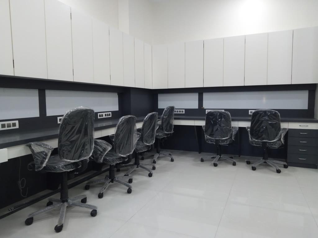 Office Space For Rent in South Tukoganj