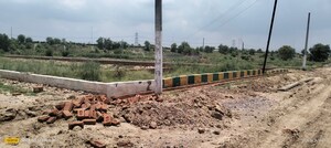 Plot Area in 2 BHK Builder Floor at Krishna Green, Govindpuram – for Sale