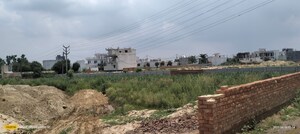 Plot Area in 2 BHK Builder Floor at Krishna Green, Govindpuram – for Sale