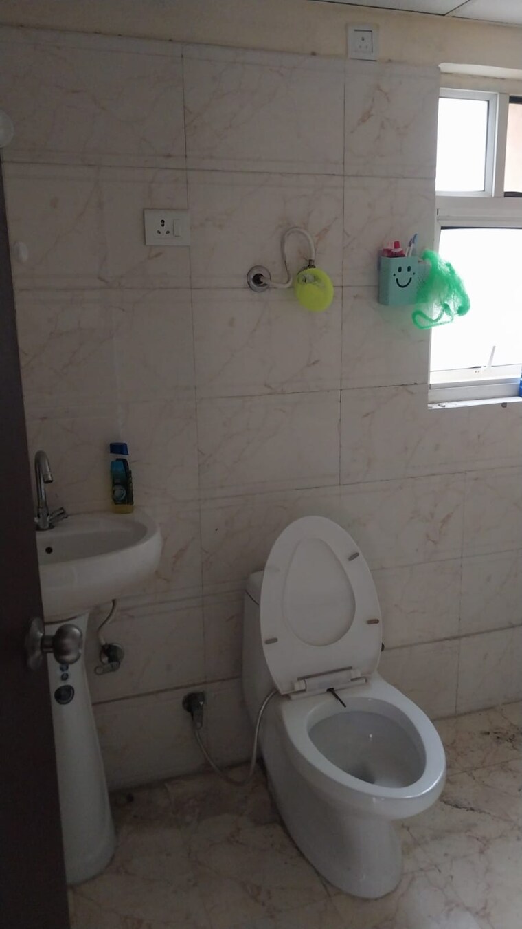 Bathroom, eureka-diya-green-city 1 Bedroom 685 Sq.Ft. Apartment In Raj Nagar Extension Ghaziabad 9188609
