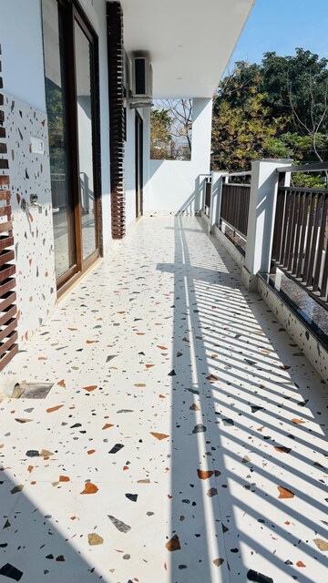 Balcony in 4 BHK Builder Floor at Palam Vihar – for Sale