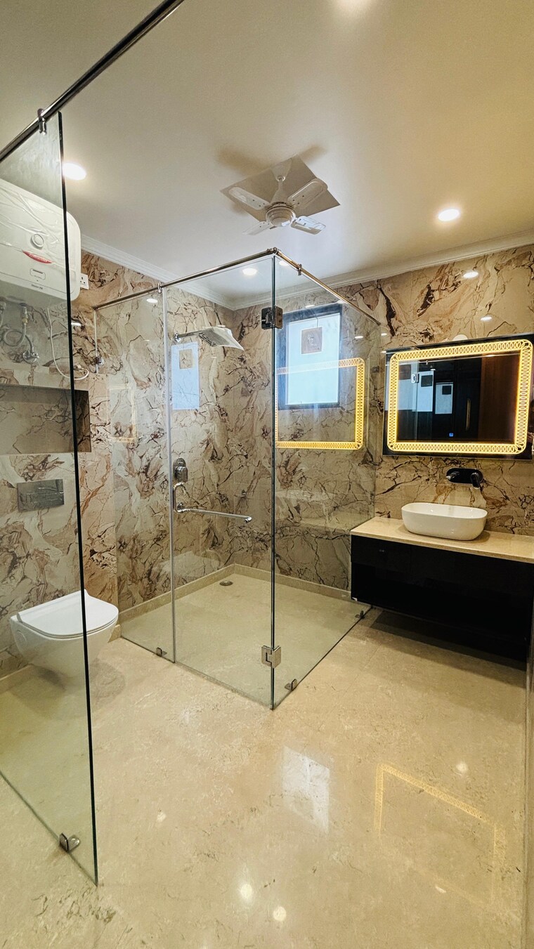 Living Room, palam vihar 4 Bedroom 520 Sq.Yd. Builder Floor In Palam Vihar Gurgaon 9188638