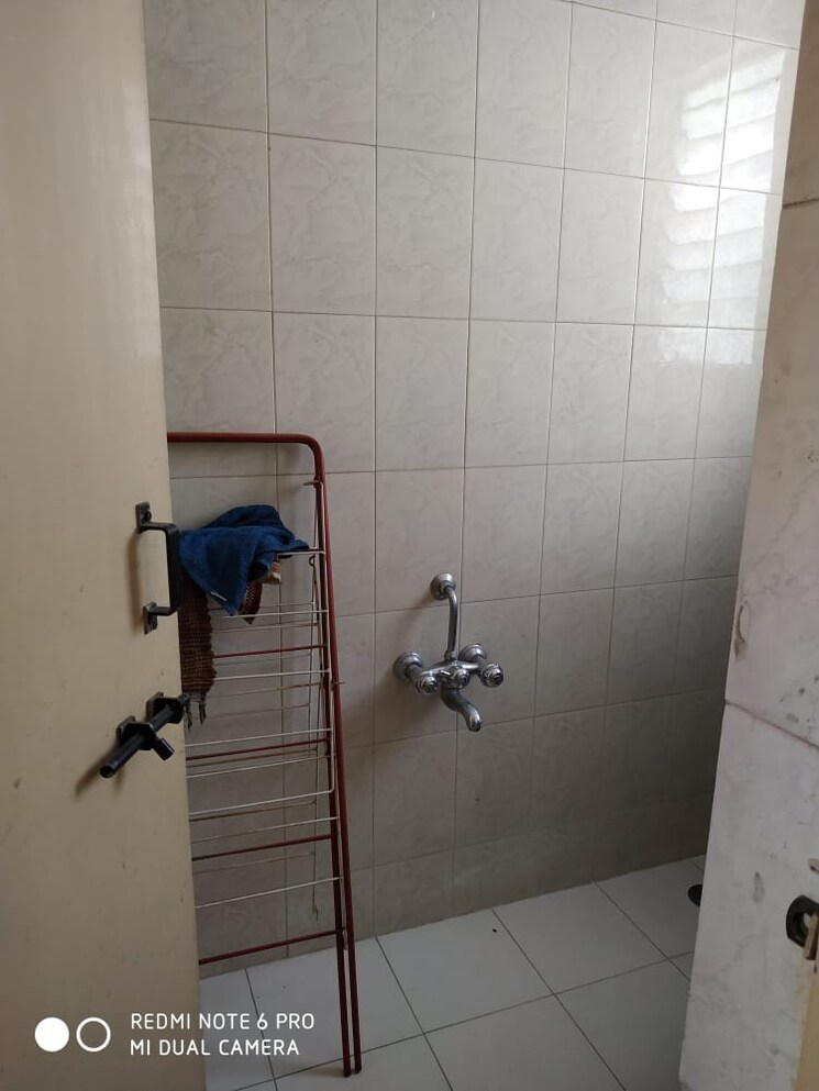 Bathroom, sun-city 2 Bedroom 950 Sq.Ft. Apartment In Sinhagad Road Pune 9188635