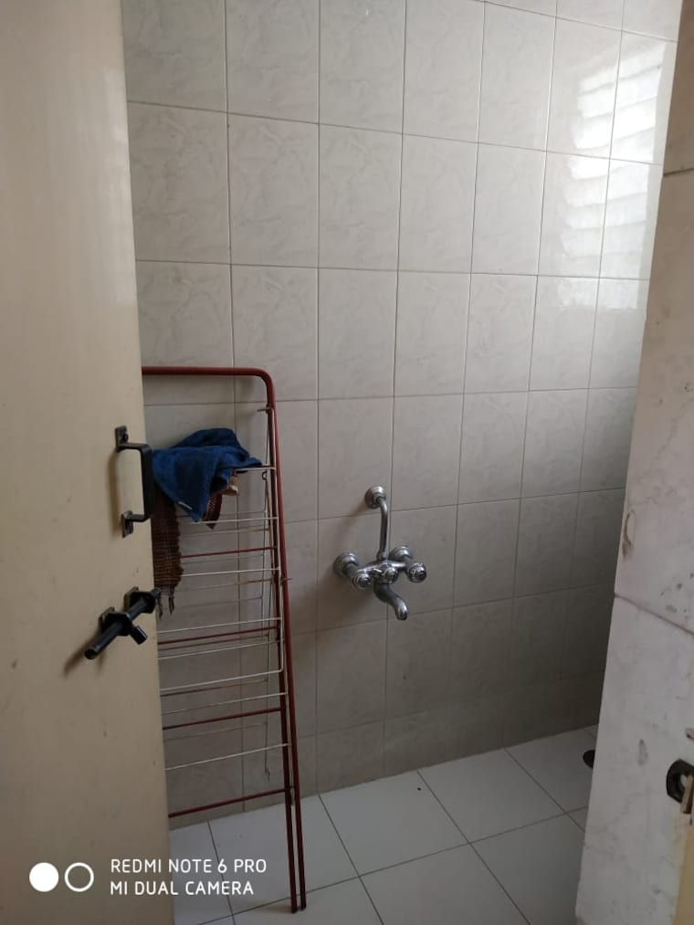 Bathroom, sun-city 2 Bedroom 950 Sq.Ft. Apartment In Sinhagad Road Pune 9188635