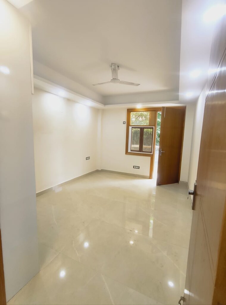 Room, saket 2 Bedroom 1600 Sq.Ft. Builder Floor In Saket Delhi 9188661