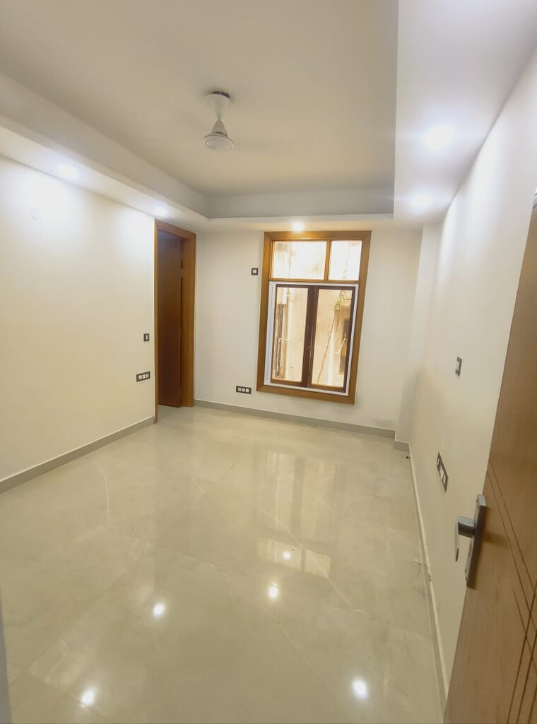 Room, saket 2 Bedroom 1600 Sq.Ft. Builder Floor In Saket Delhi 9188661