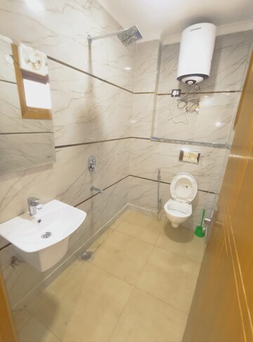 Bathroom in 2 BHK Builder Floor at Saket – for Rent