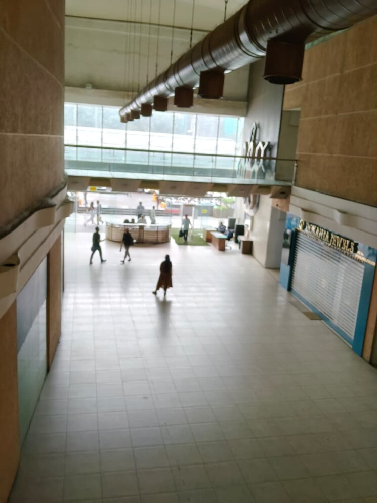 Kitchen, express-zone Commercial Showroom 2400 Sq.Ft. In Malad East Mumbai 9188691