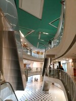 2400 Sq.Ft. Showroom in Express Zone