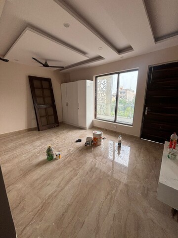 Bedroom in 4 BHK Builder Floor at Parklands, Sector 85 – for Sale