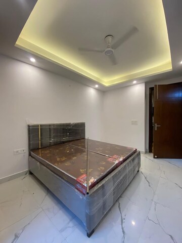 Bedroom in 2 BHK Builder Floor at Saket – for Rent
