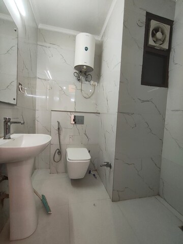 Bathroom in 2 BHK Builder Floor at Saket – for Rent