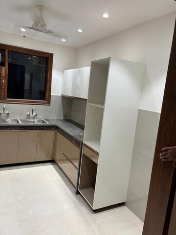 Kitchen in 3 BHK Builder Floor at Sector 4 – for Rent