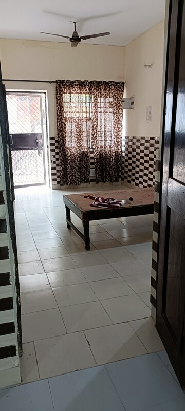 1 BHK Builder Floor For Sale in Sector 52